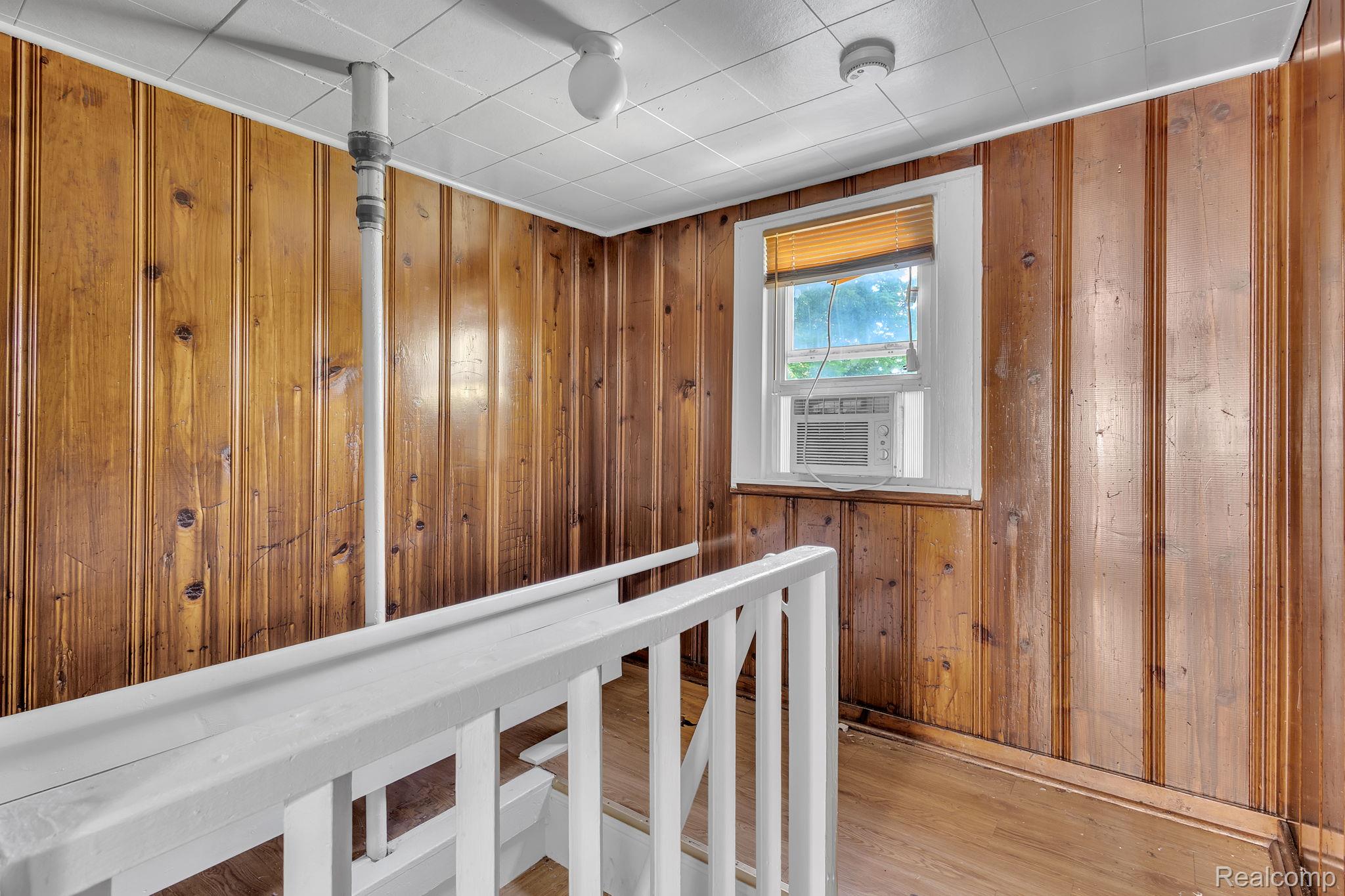 4877 Maynard Street Property Photo 18