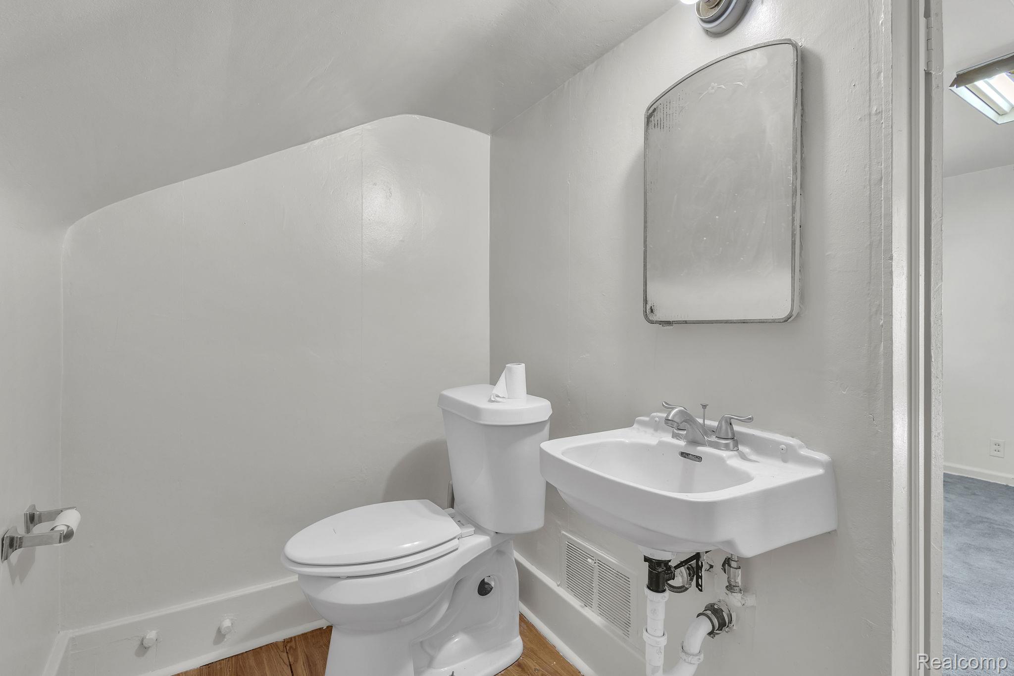 4877 Maynard Street Property Photo 22