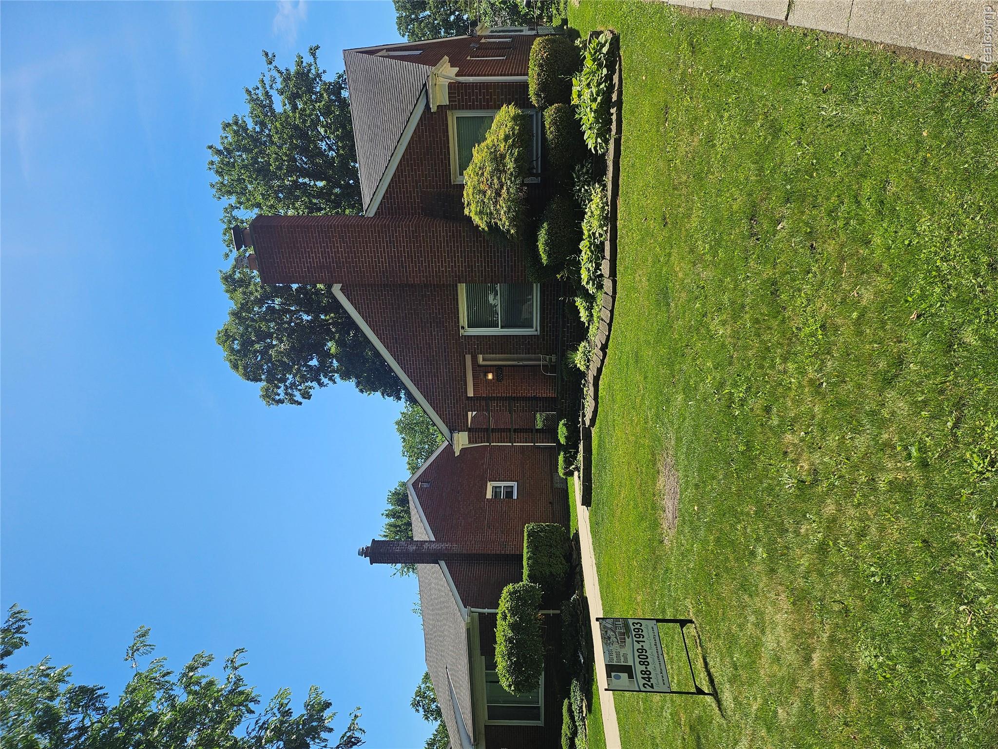 20296 Damman Street Property Photo 1