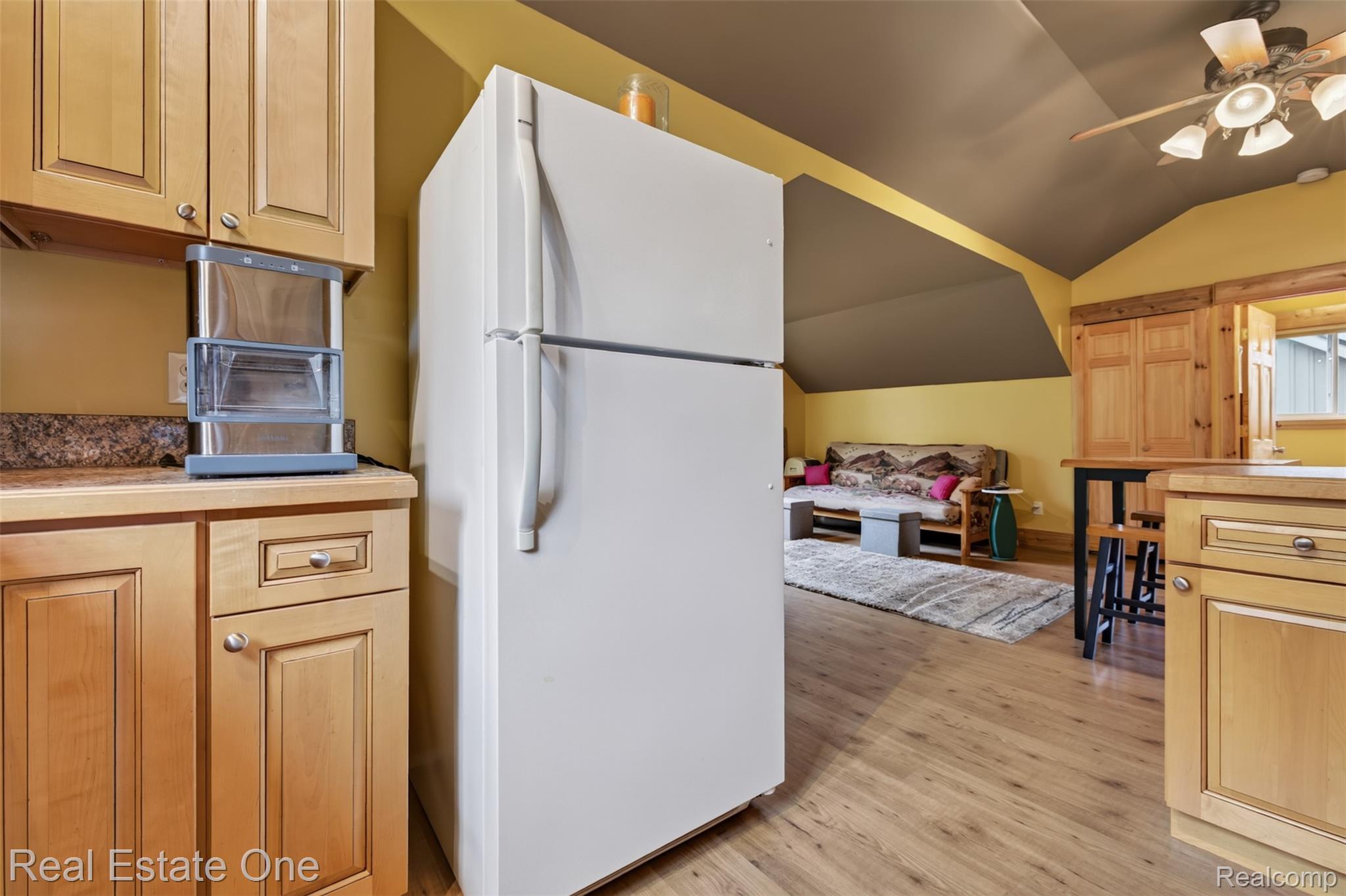 7250 Artesian Trail Property Photo 45