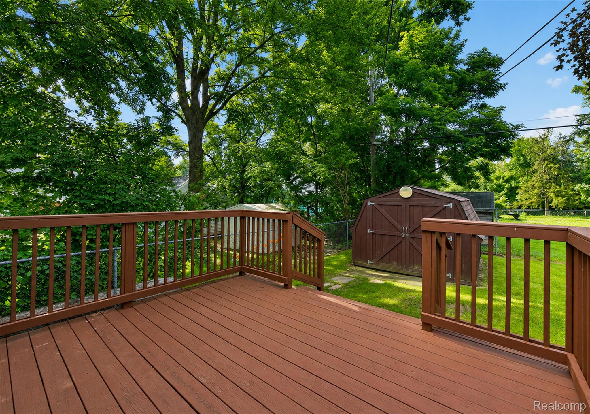 2721 Edgefield Drive Property Photo 20