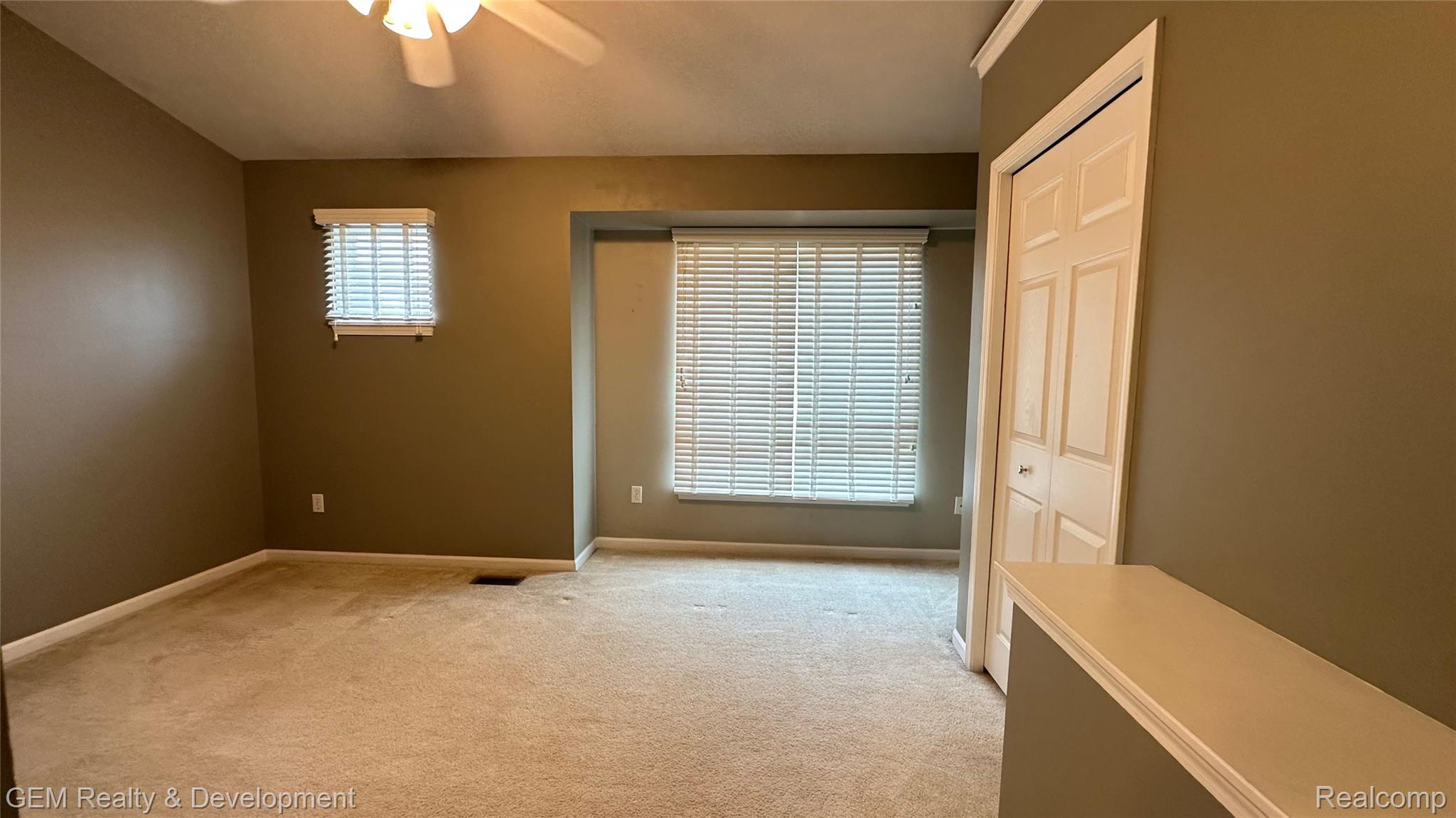 5555 Woodruff Shore Drive Property Photo 23