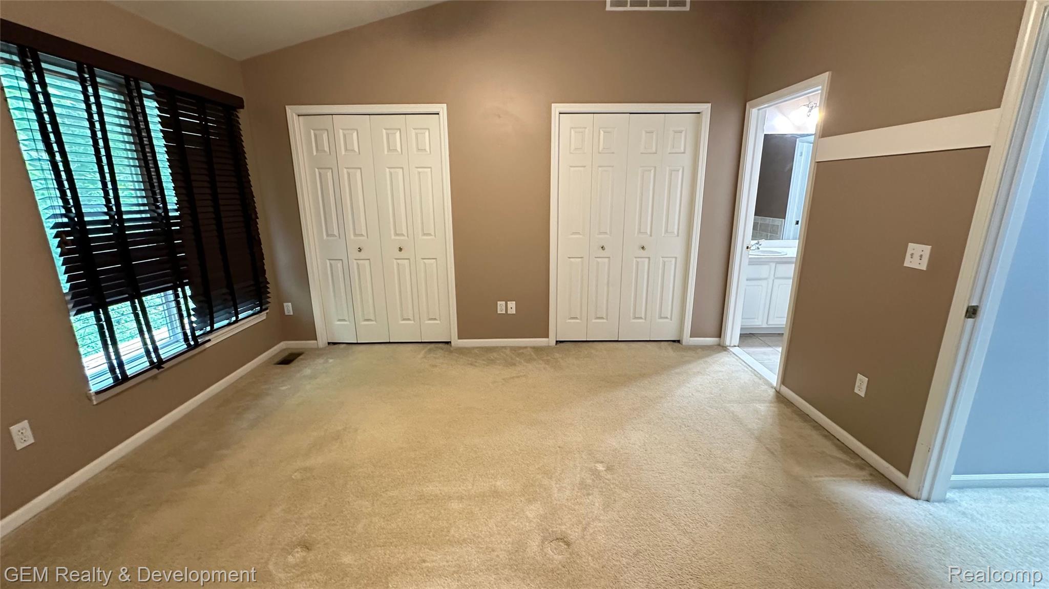 5555 Woodruff Shore Drive Property Photo 30