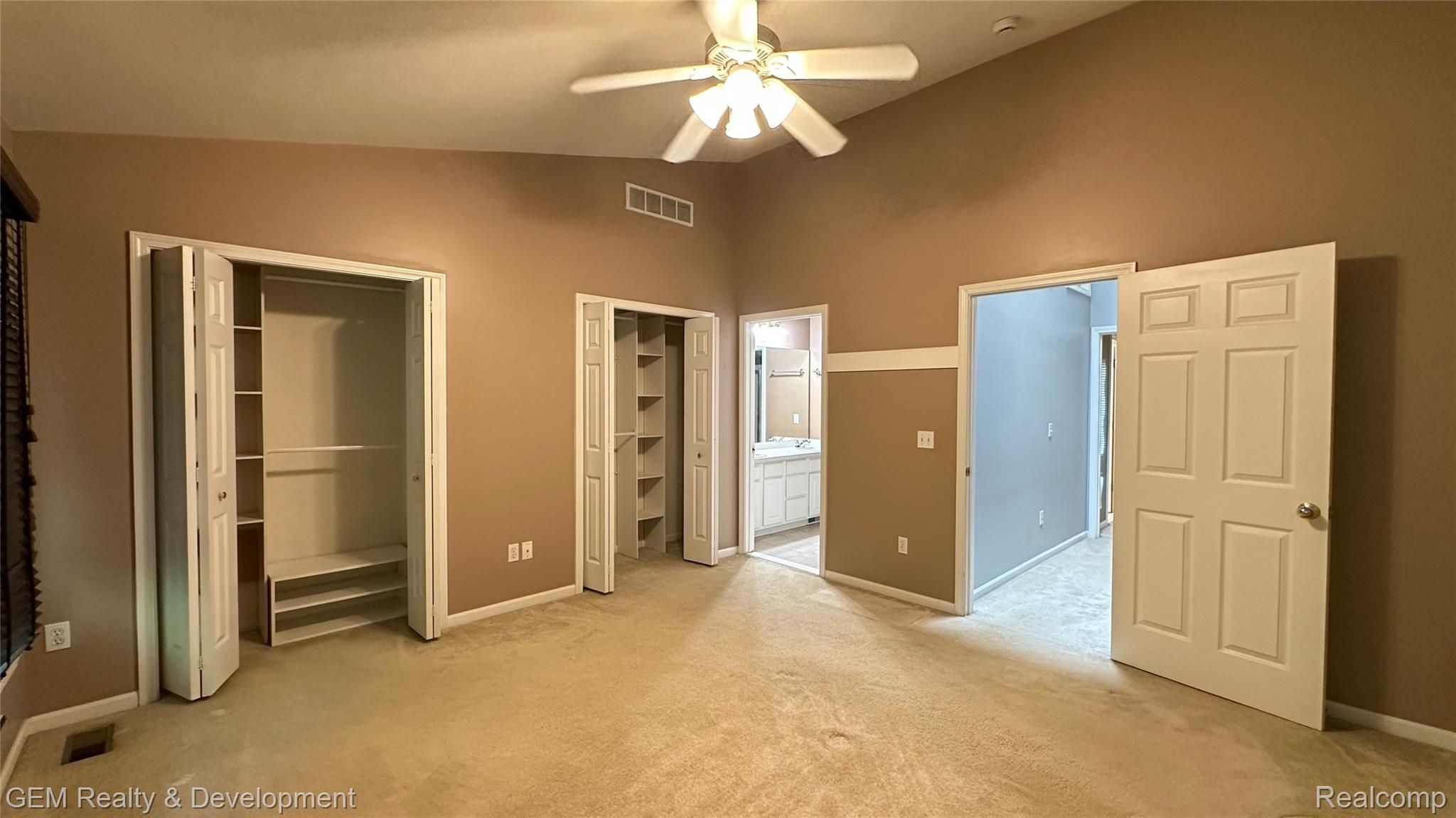5555 Woodruff Shore Drive Property Photo 31