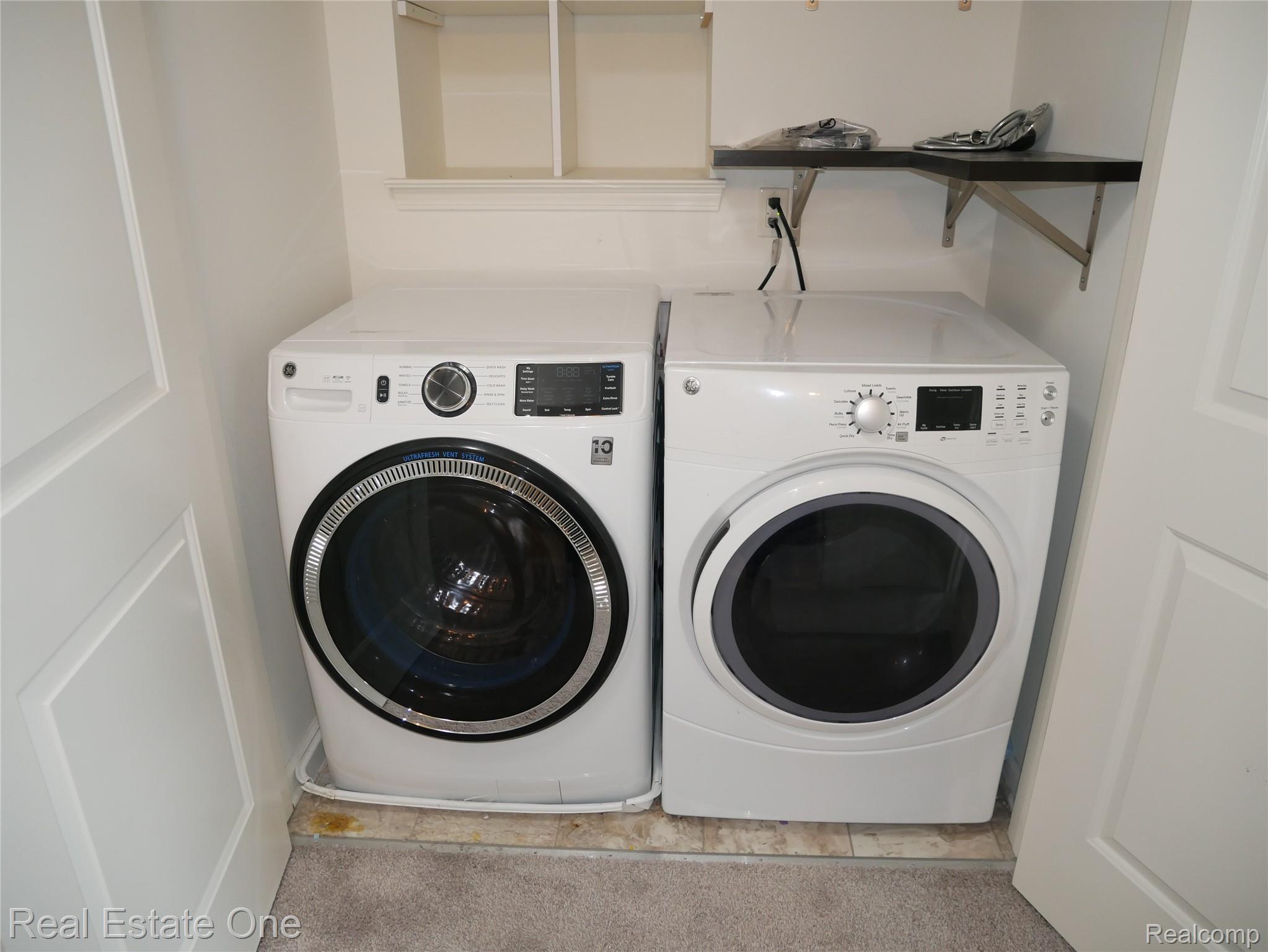 4637 Bradley Circle Property Photo 14