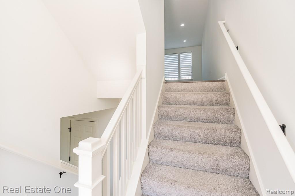4637 Bradley Circle Property Photo 22