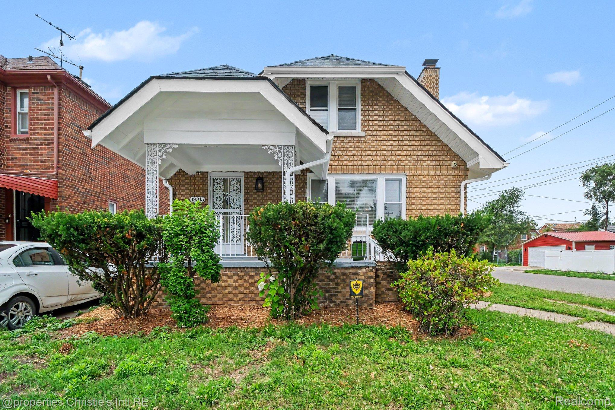 18315 Prairie Street Property Photo 1