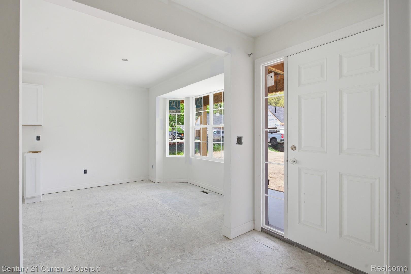 823 Nelsons Ridge Drive 13 Property Photo 8
