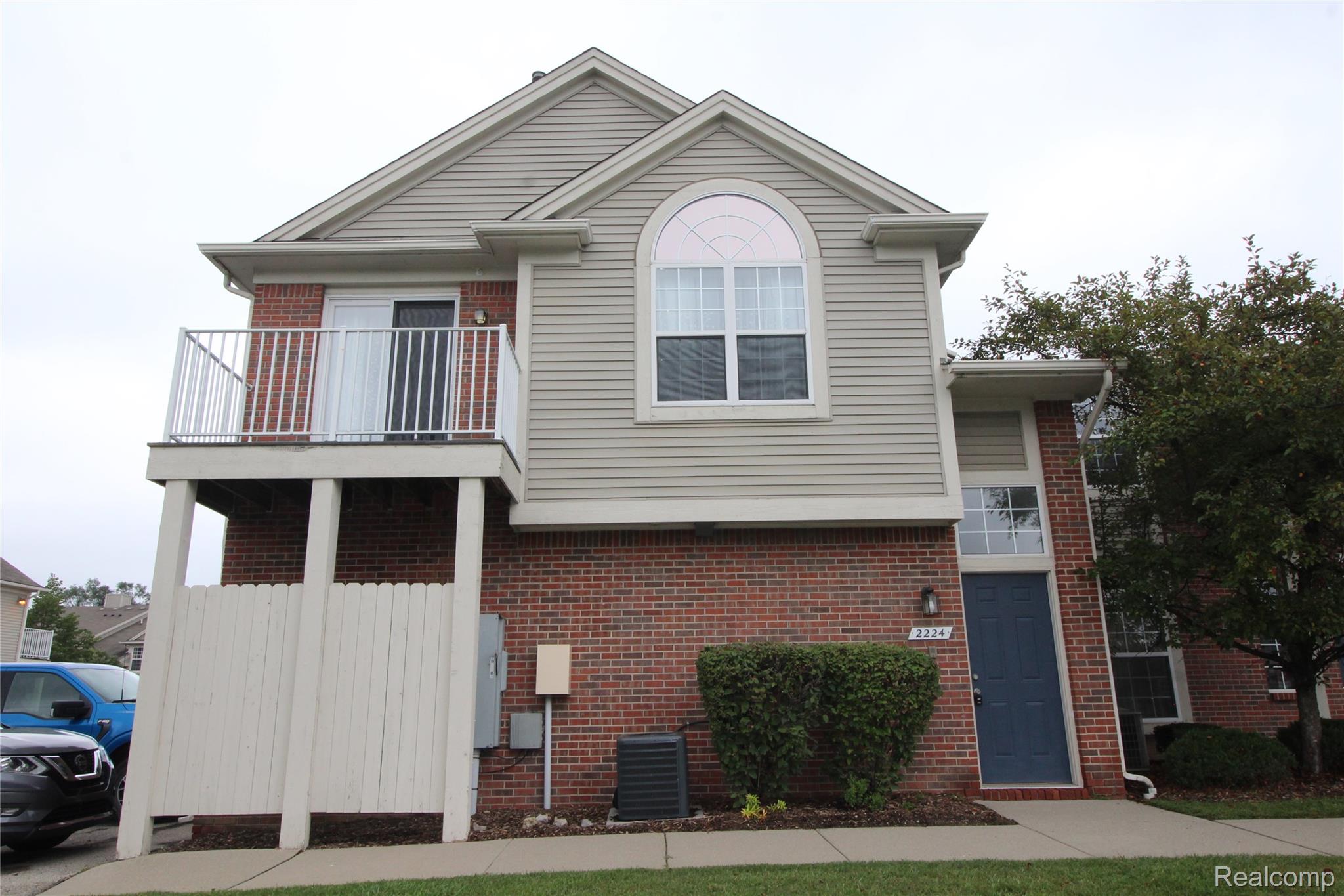 2224 Leighton Drive Property Photo 1