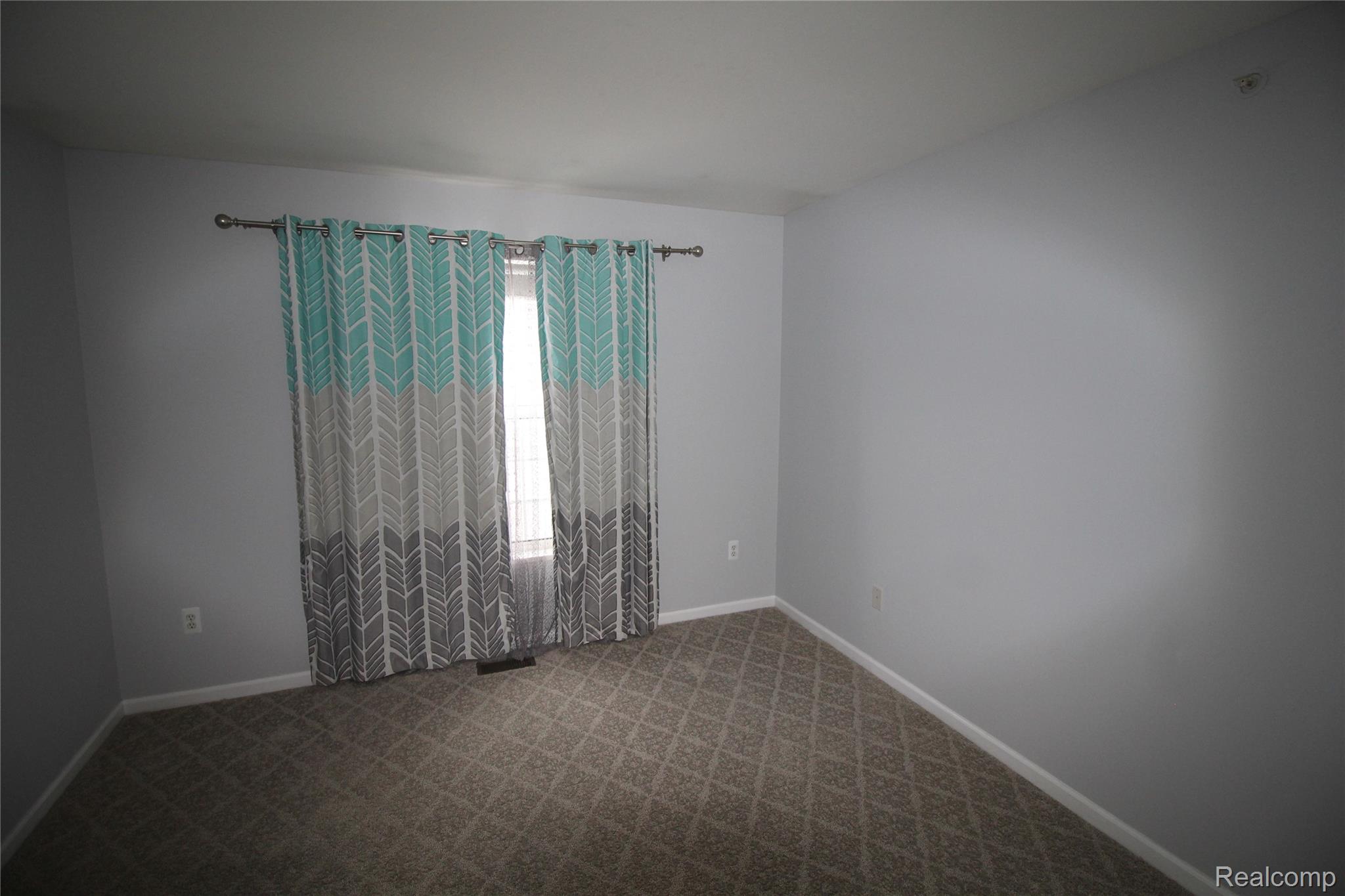 2224 Leighton Drive Property Photo 13
