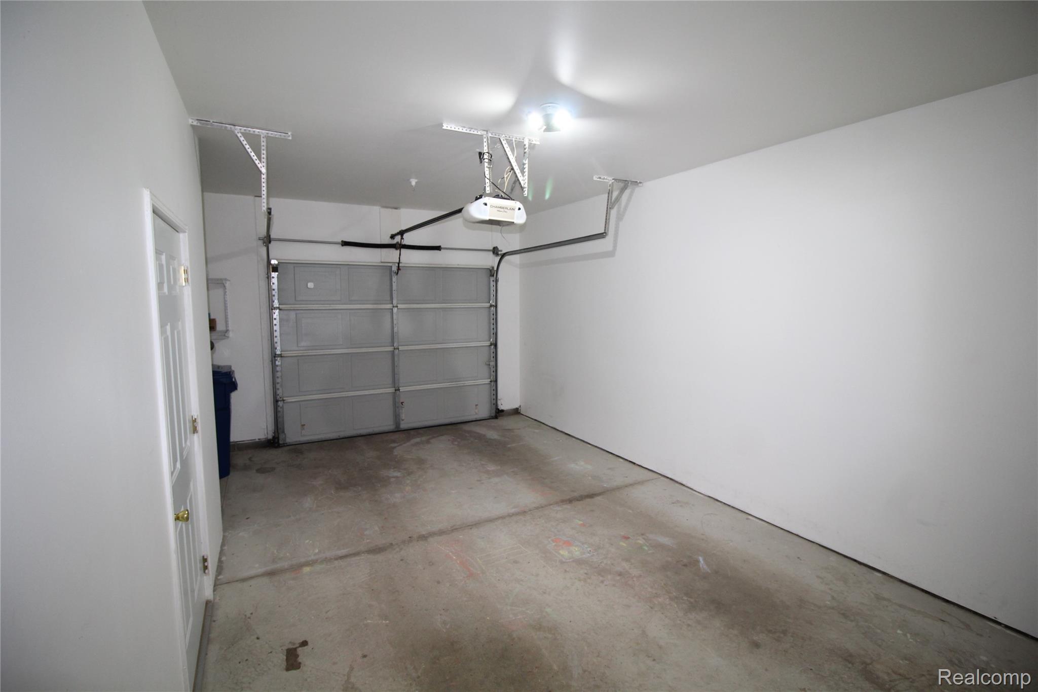 2224 Leighton Drive Property Photo 27
