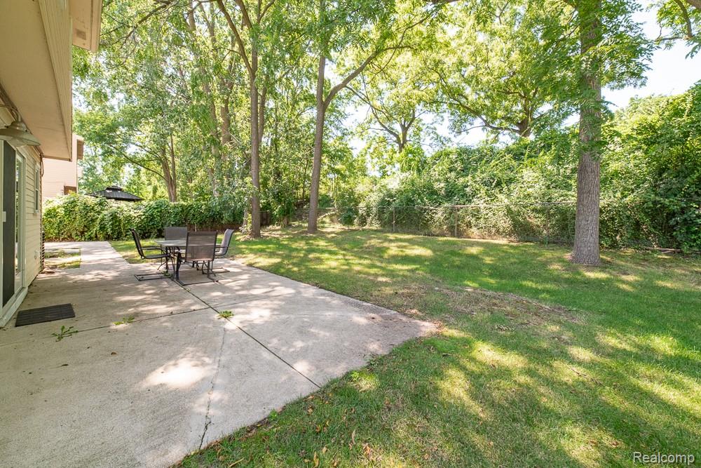 1034 Parkway Property Photo 26