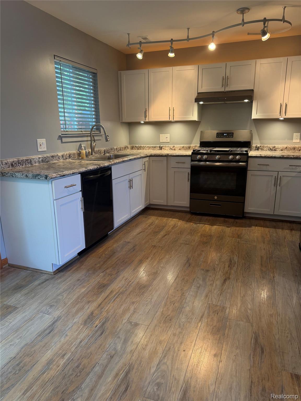 1034 Parkway Property Photo 42