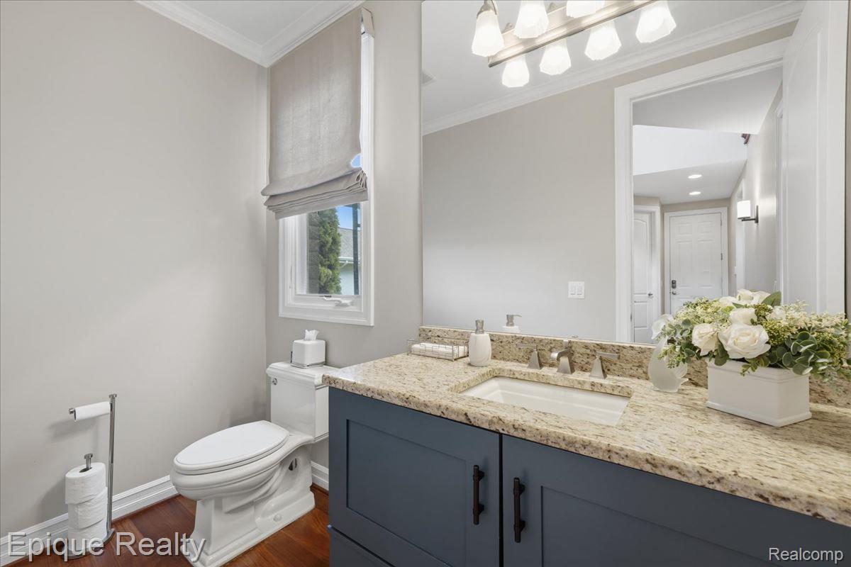 4312 Sashabaw Road Property Photo 50