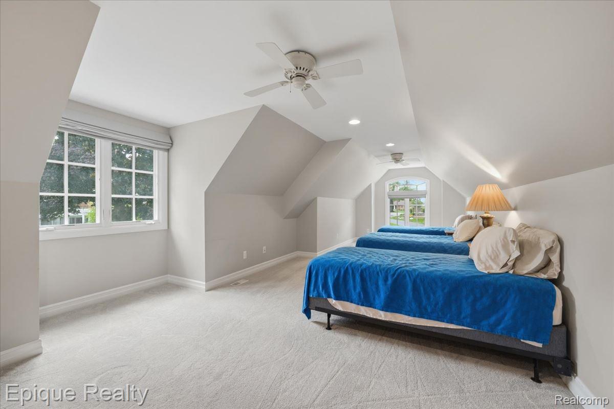 4312 Sashabaw Road Property Photo 58
