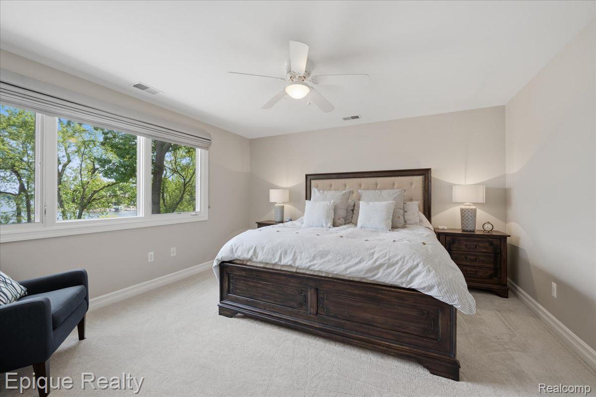 4312 Sashabaw Road Property Photo 62