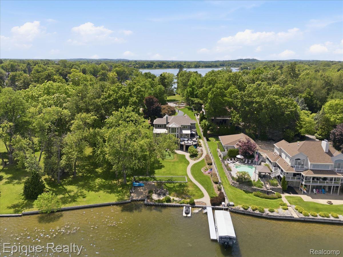 4312 Sashabaw Road Property Photo 94