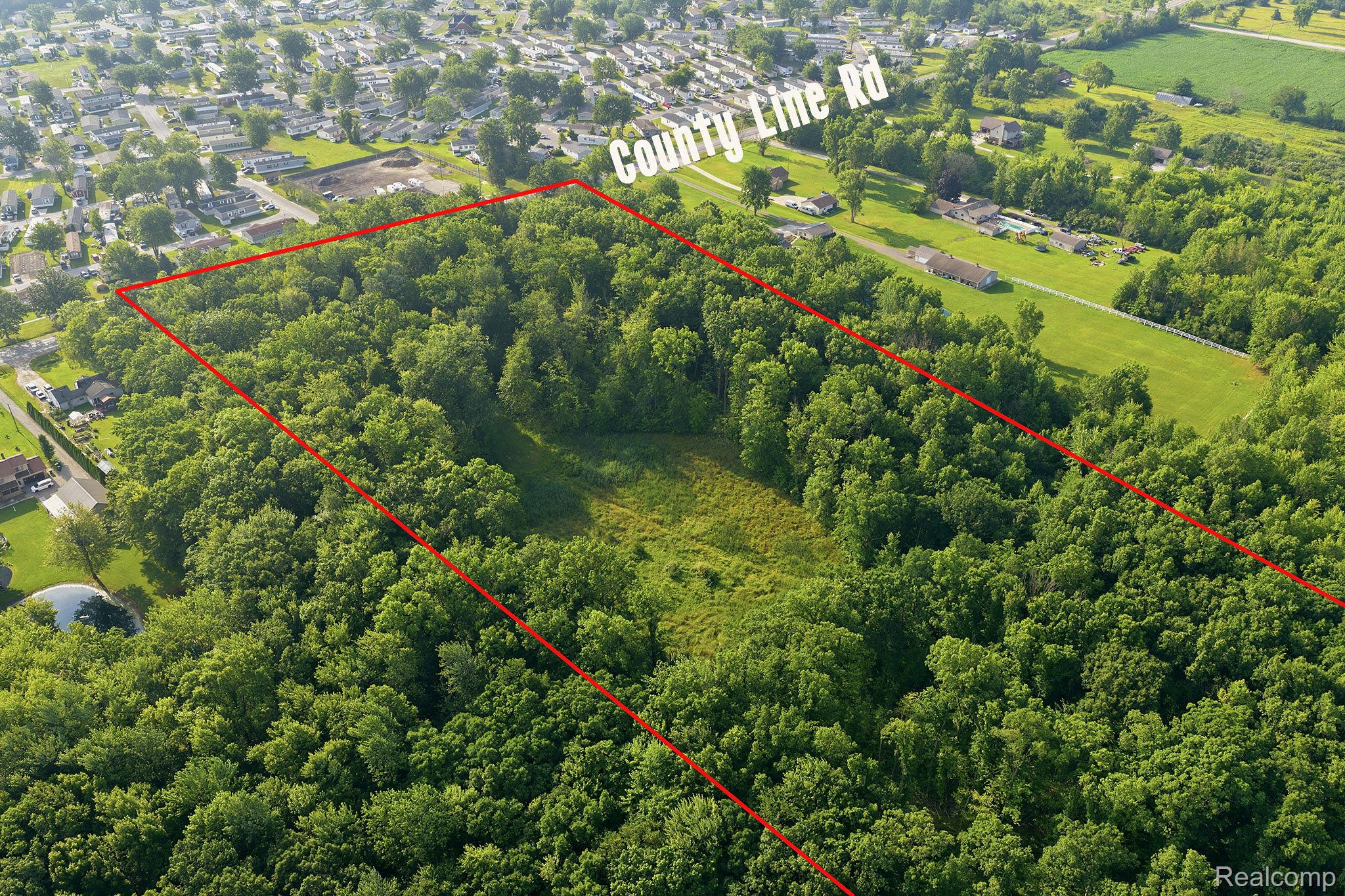 5296 County Line Road Property Photo 4