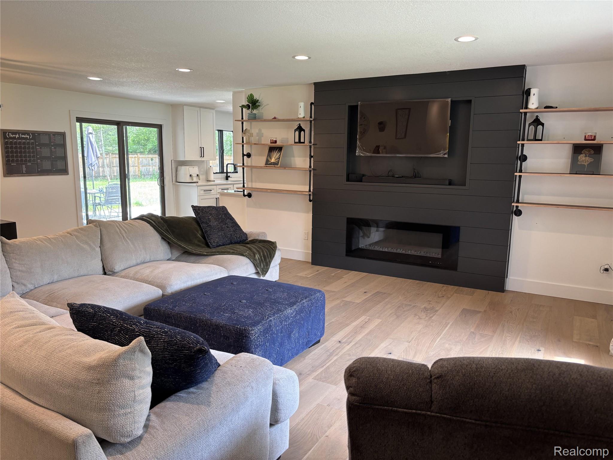 510 Janet Street Property Photo 7