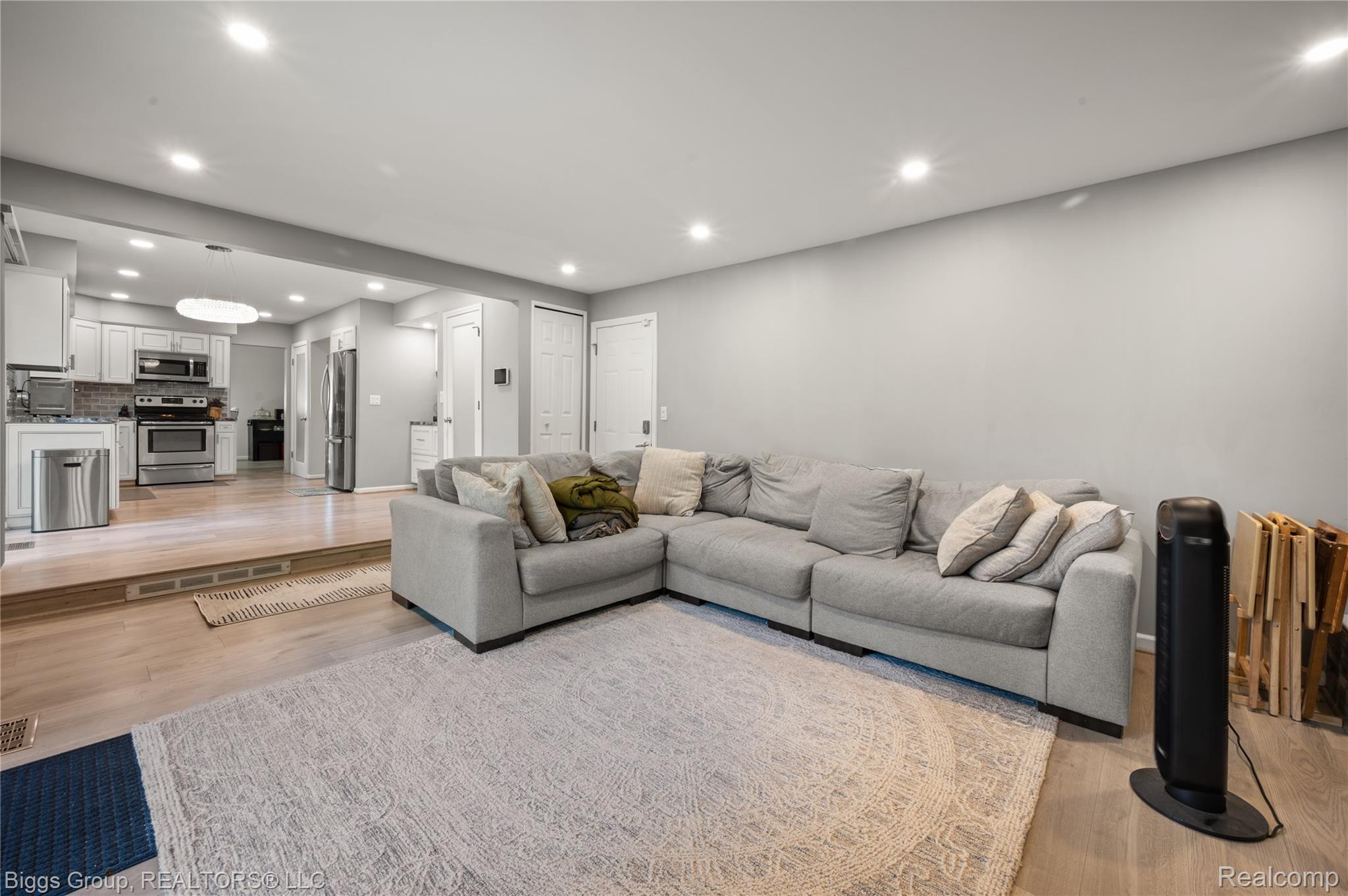 26207 Meadowbrook Way Property Photo 18