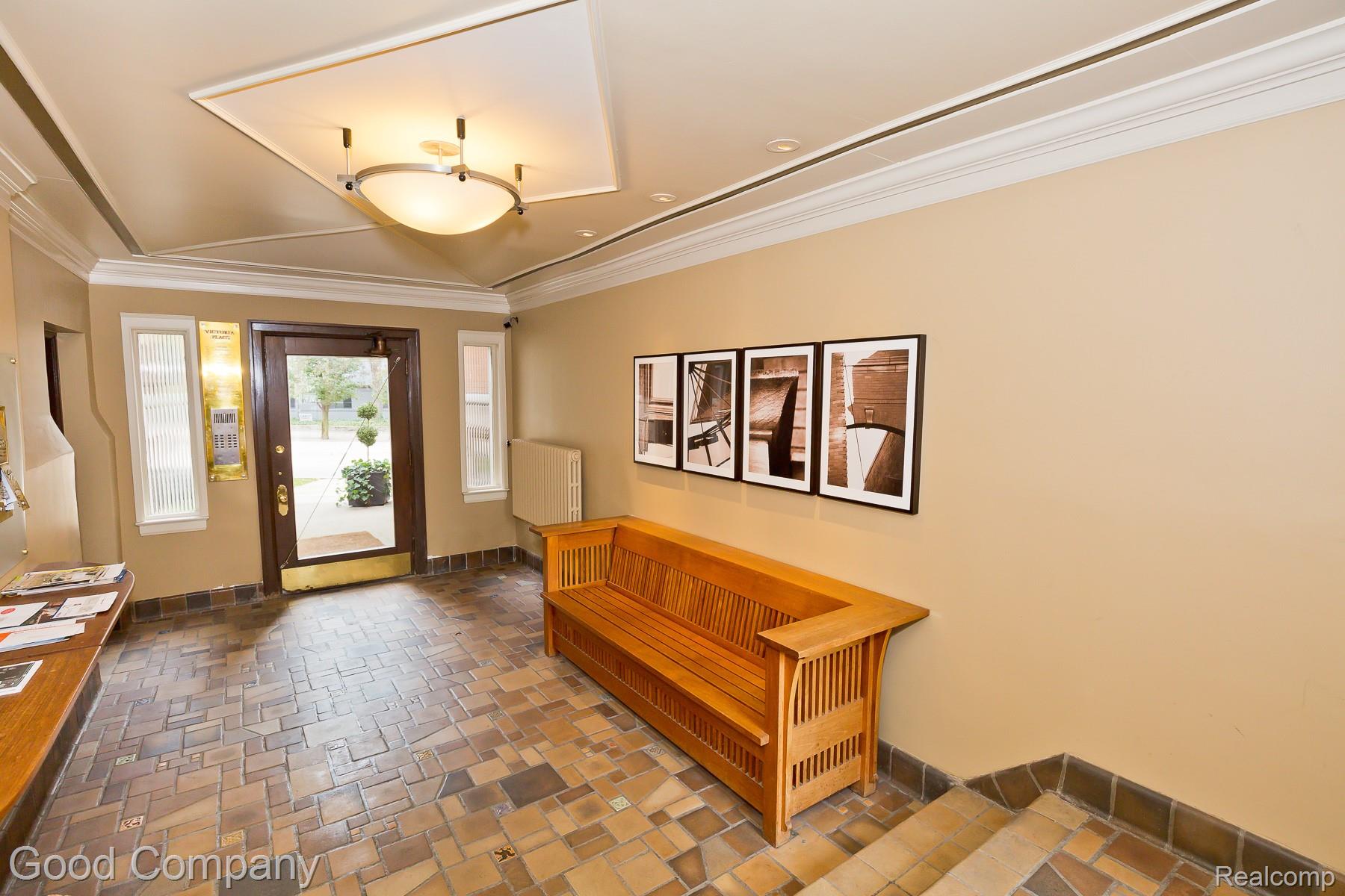 327 Southfield Road #3bs Property Photo 6