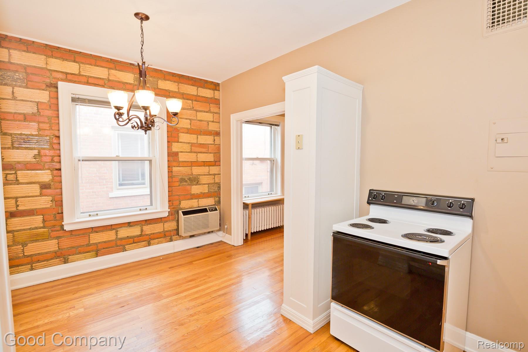 327 Southfield Road #3bs Property Photo 24