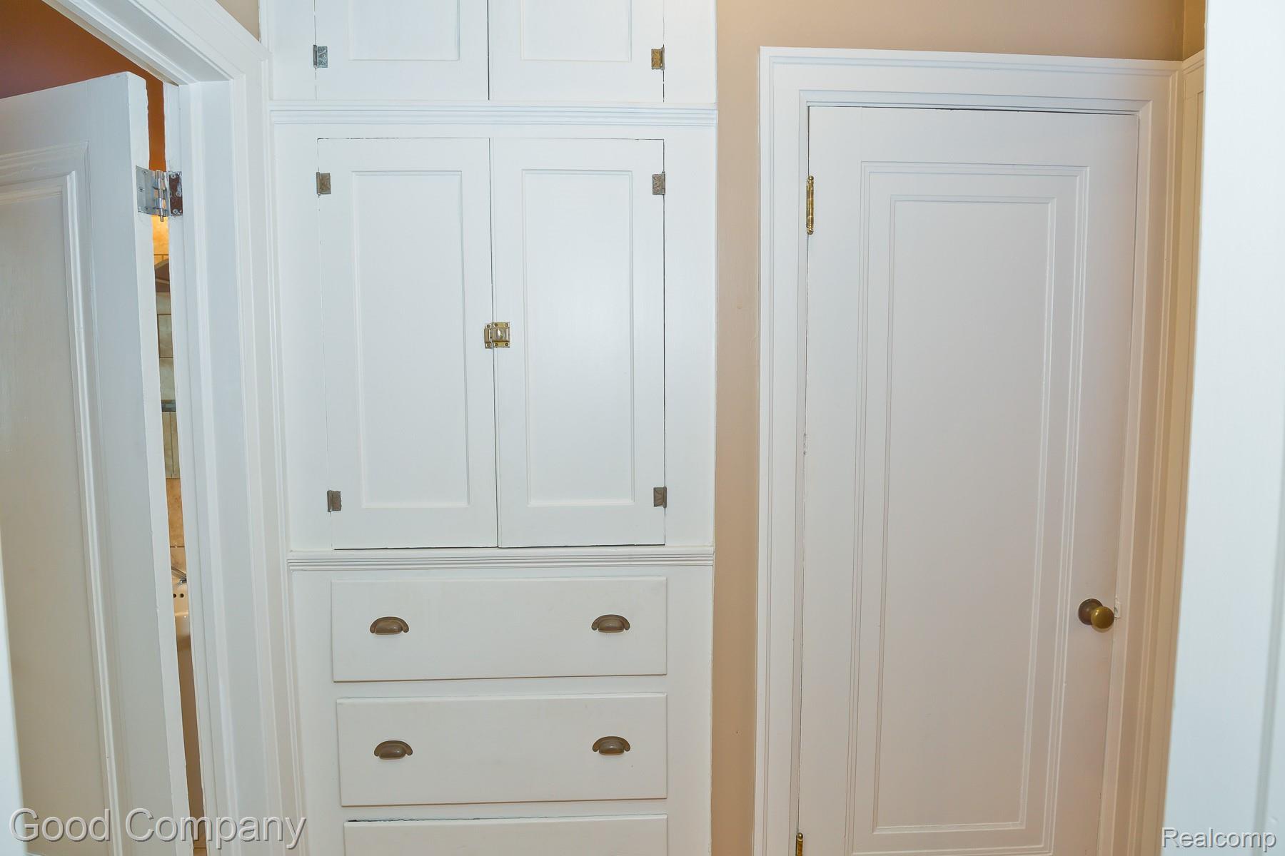 327 Southfield Road #3bs Property Photo 34