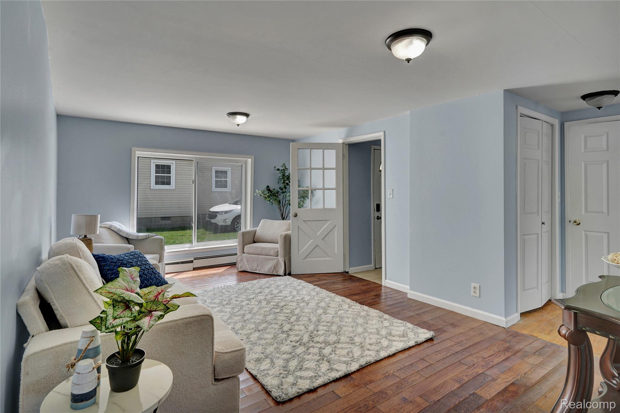 914 Chartier Street Property Photo 12