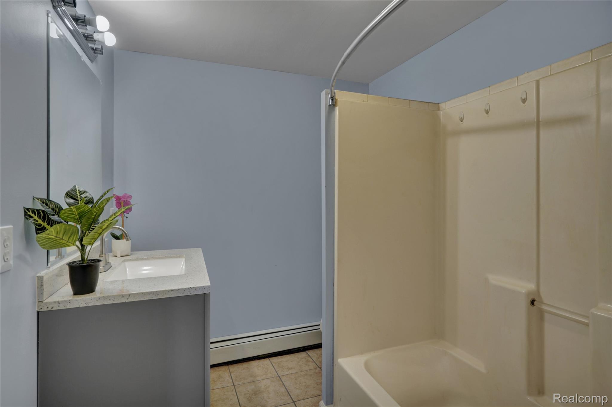 914 Chartier Street Property Photo 21