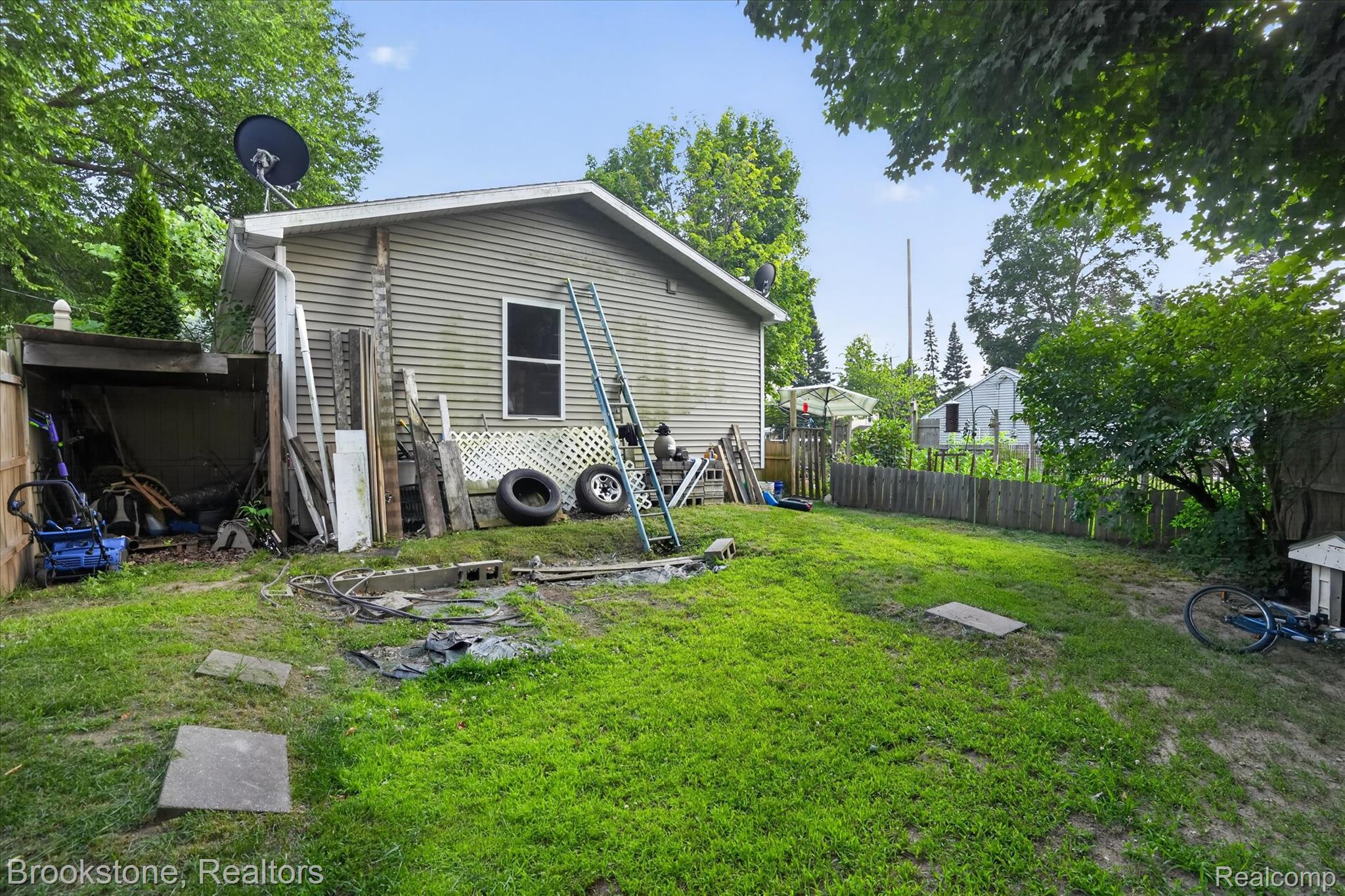 407 E Elizabeth Street Property Photo 20