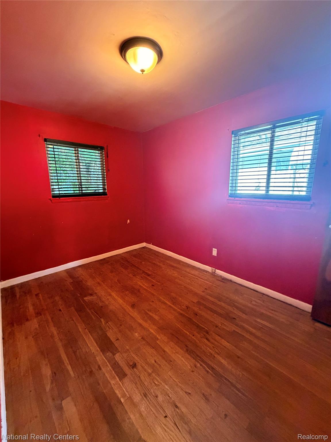 37 E Brooklyn Avenue Property Photo 11