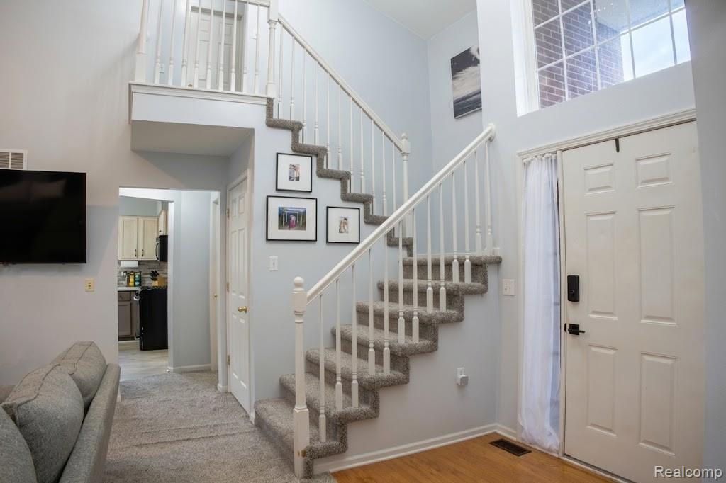 43072 Bradley Drive Property Photo 6