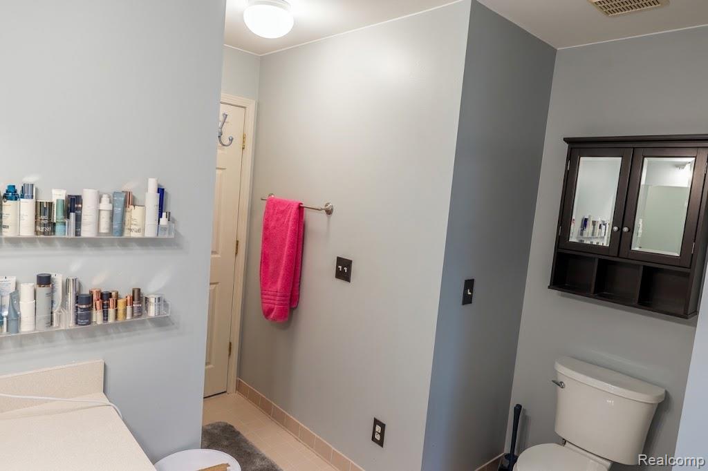 43072 Bradley Drive Property Photo 21