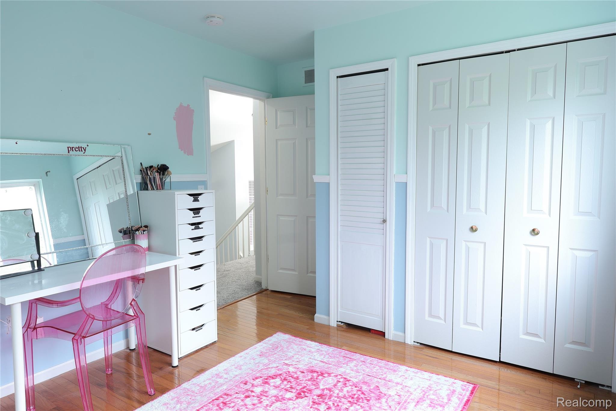 43072 Bradley Drive Property Photo 28