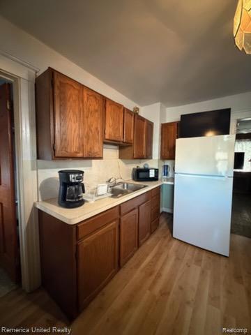 435 Riverbank Street Property Photo 10