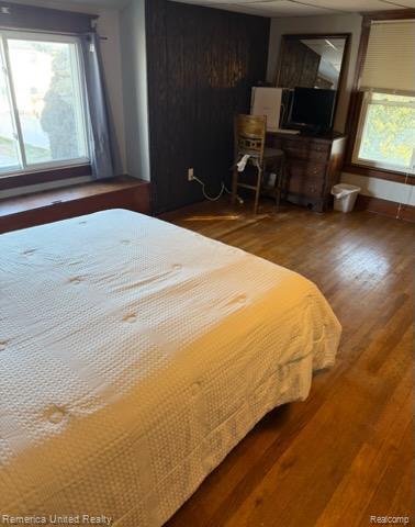 435 Riverbank Street Property Photo 13