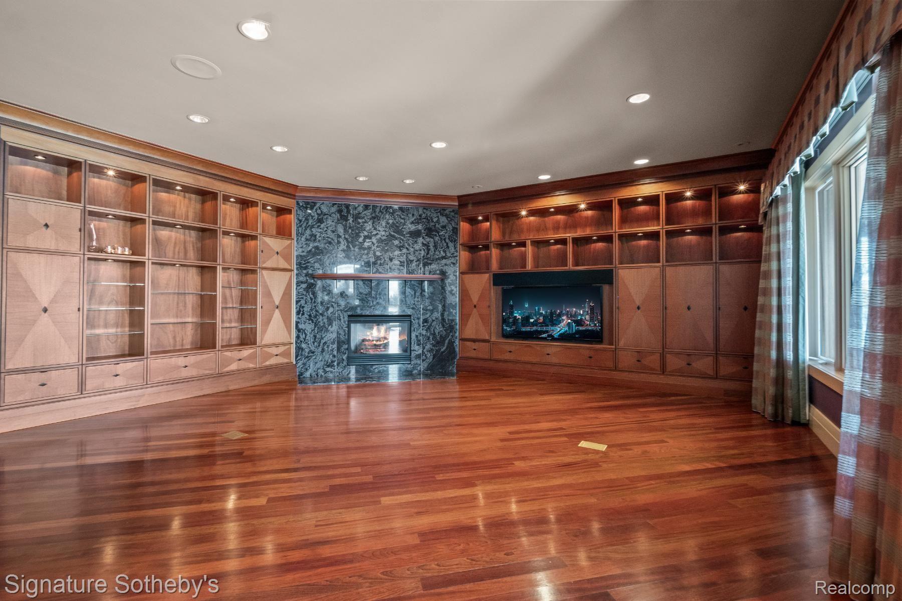 82 Chateaux Du Lac Property Photo 19