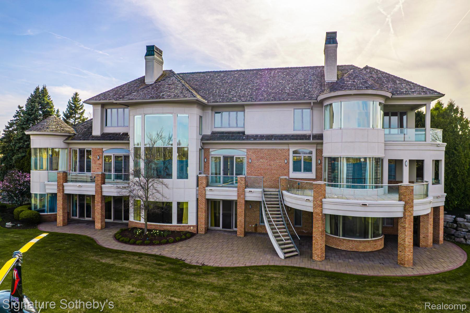 82 Chateaux Du Lac Property Photo 60