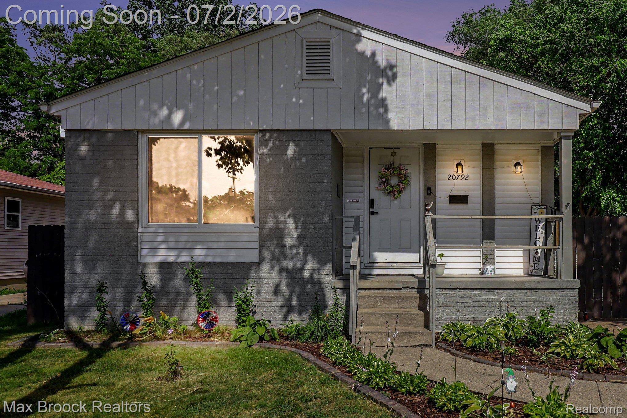 20792 Parkside Boulevard Property Photo 17