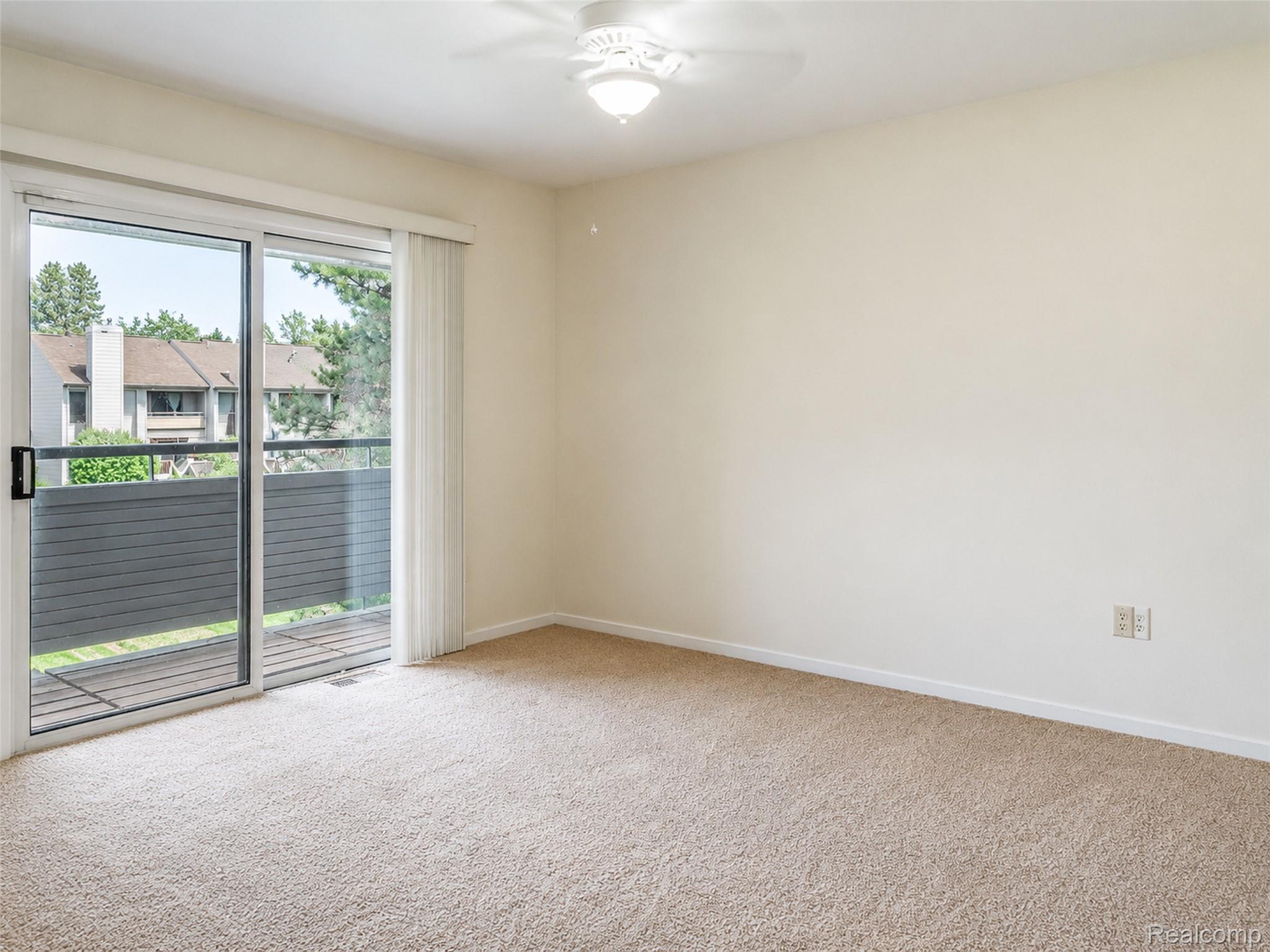 754 Ashley Circle Property Photo 22