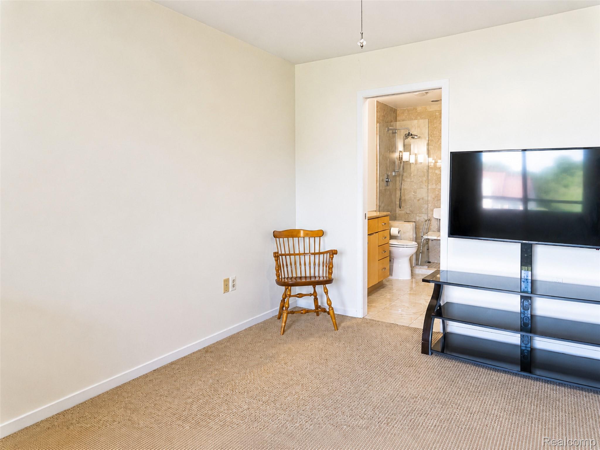 754 Ashley Circle Property Photo 23