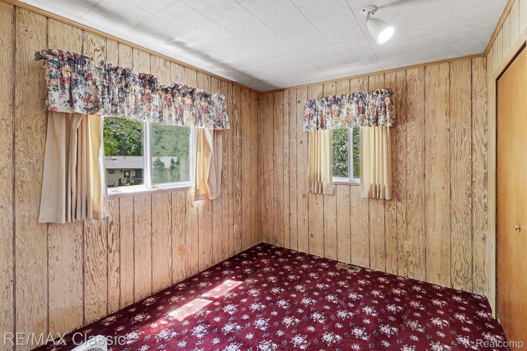250 E Canyon Drive Property Photo 11