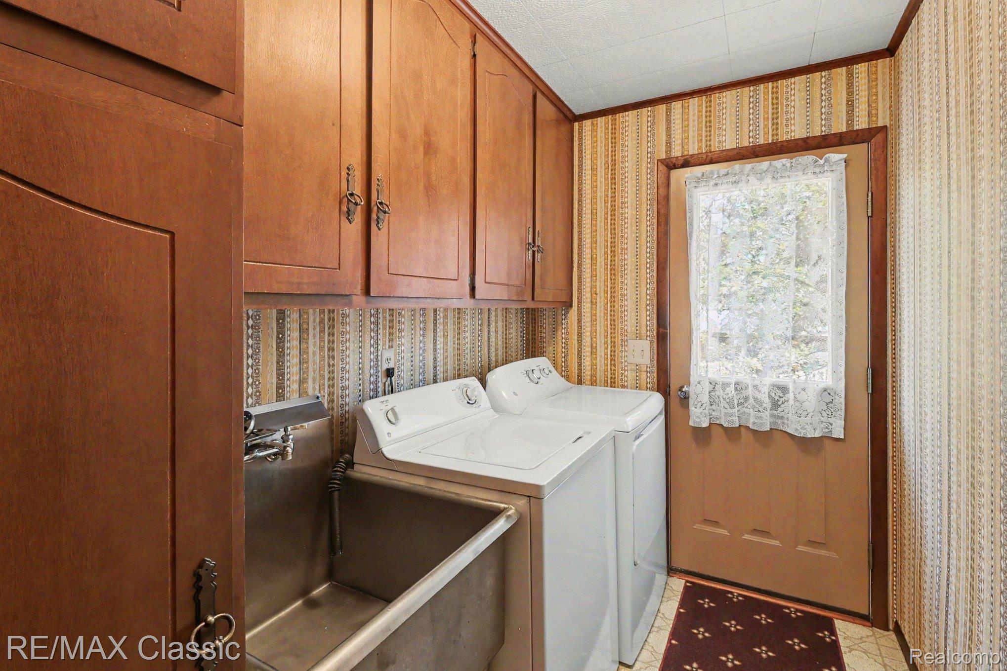 250 E Canyon Drive Property Photo 12