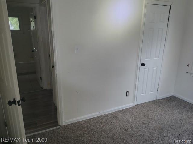 19749 Glastonbury Road Property Photo 15