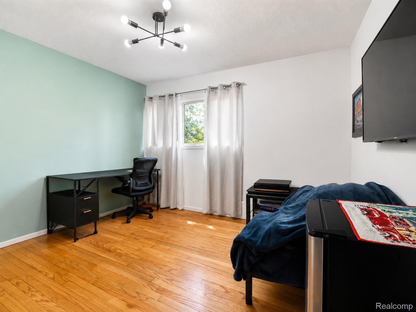 46495 North Avenue Property Photo 19