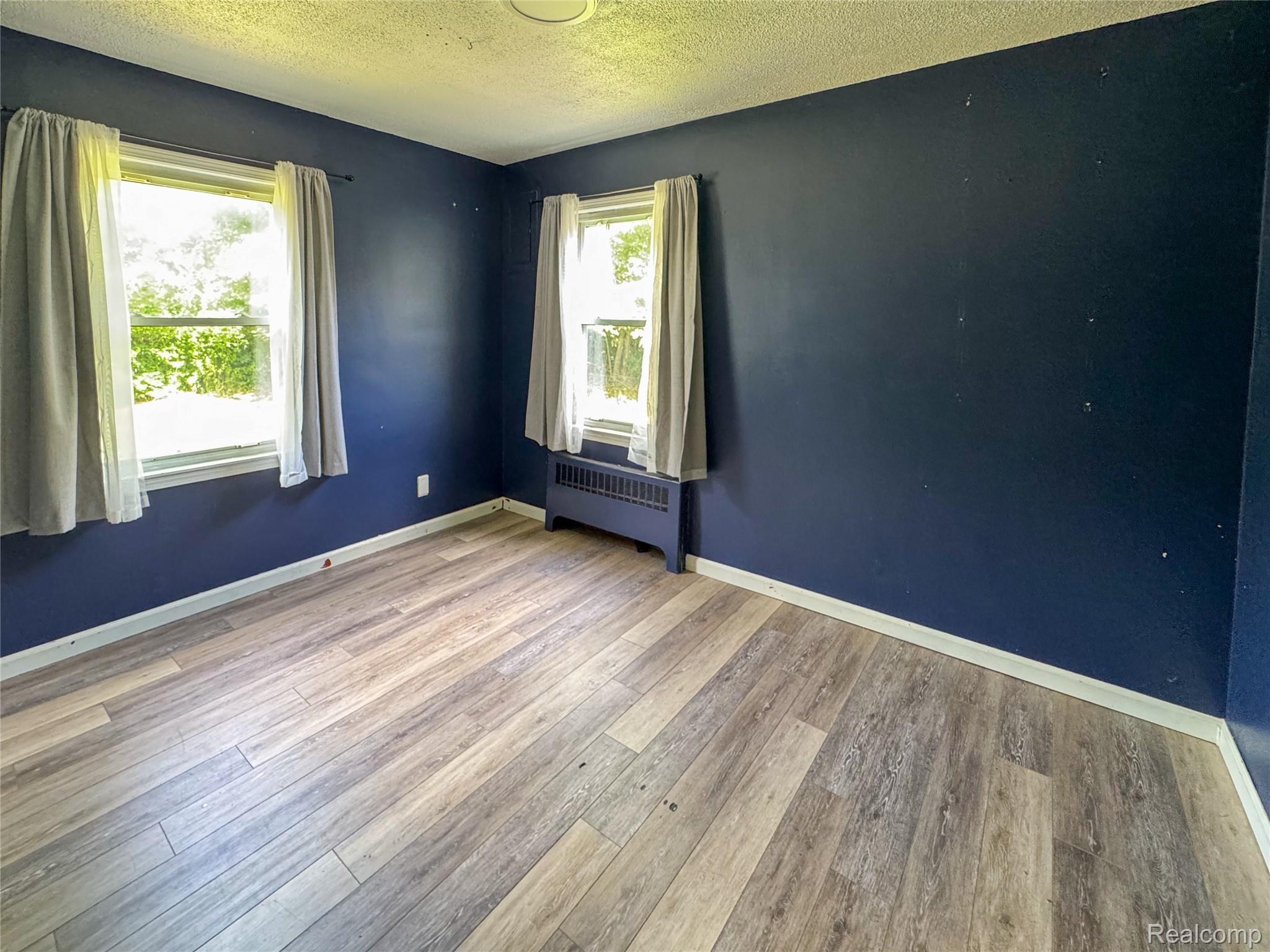 921 Venoy Property Photo 12