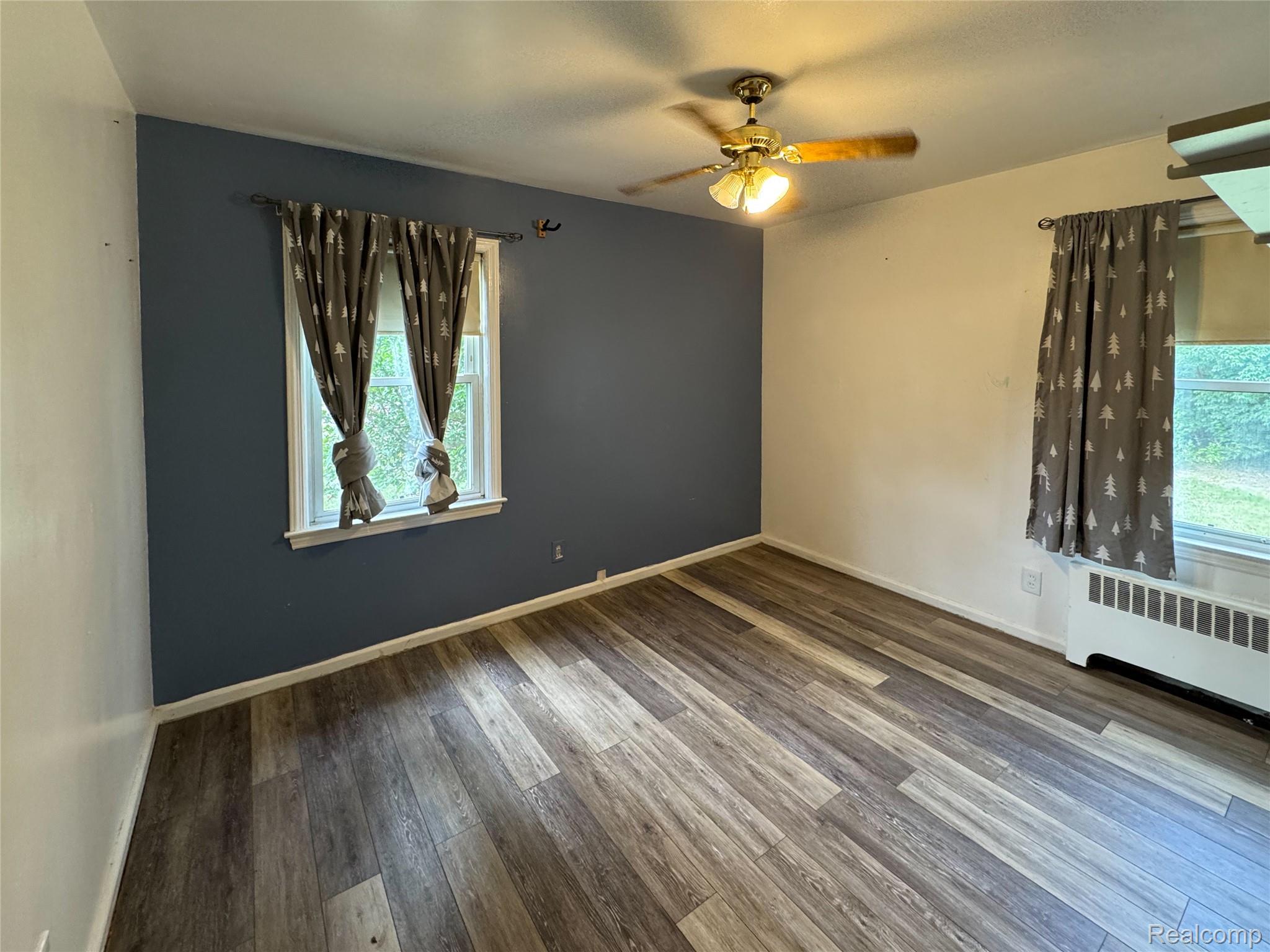 921 Venoy Property Photo 15