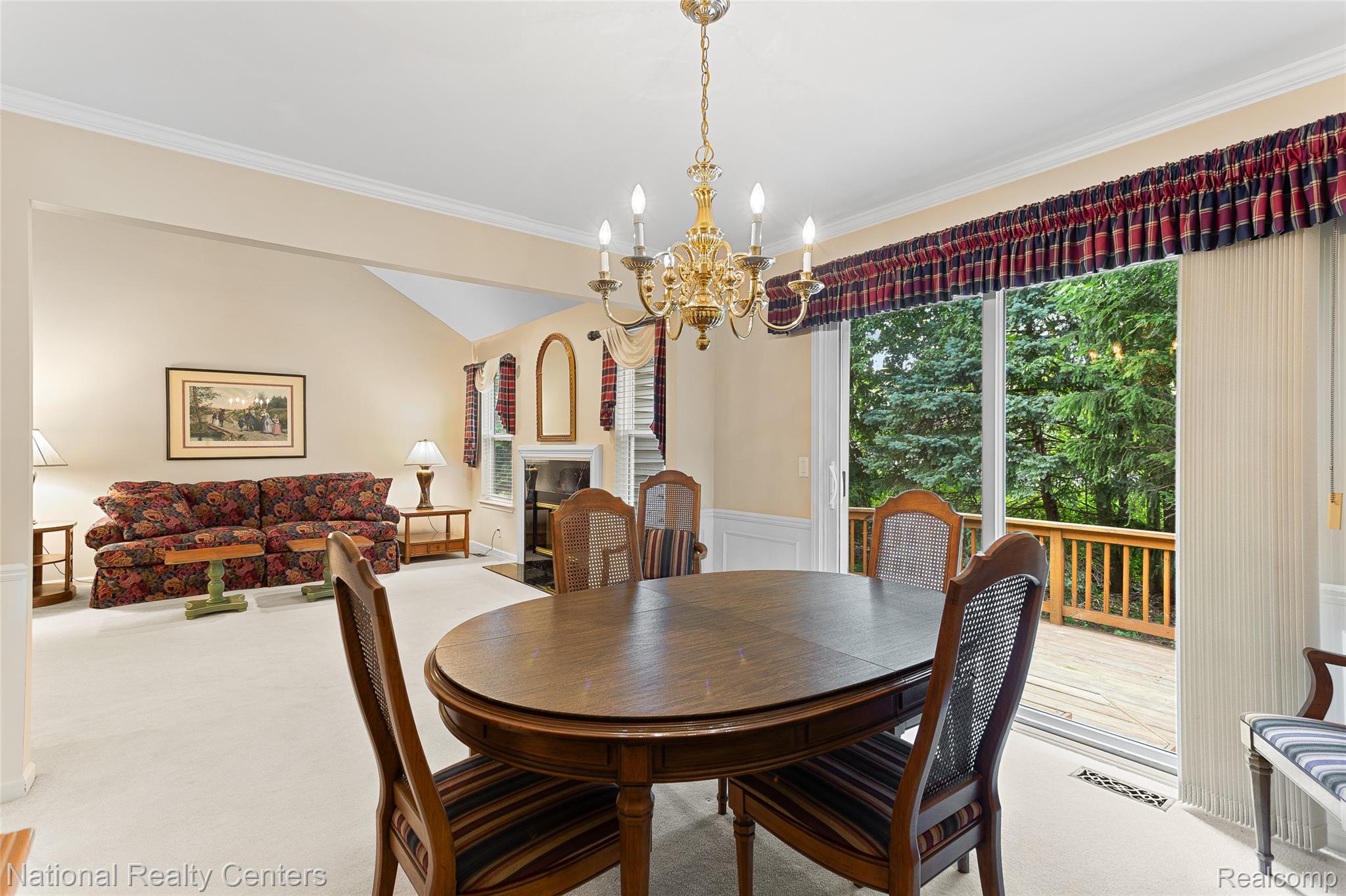 180 Winslow Circle Property Photo 10