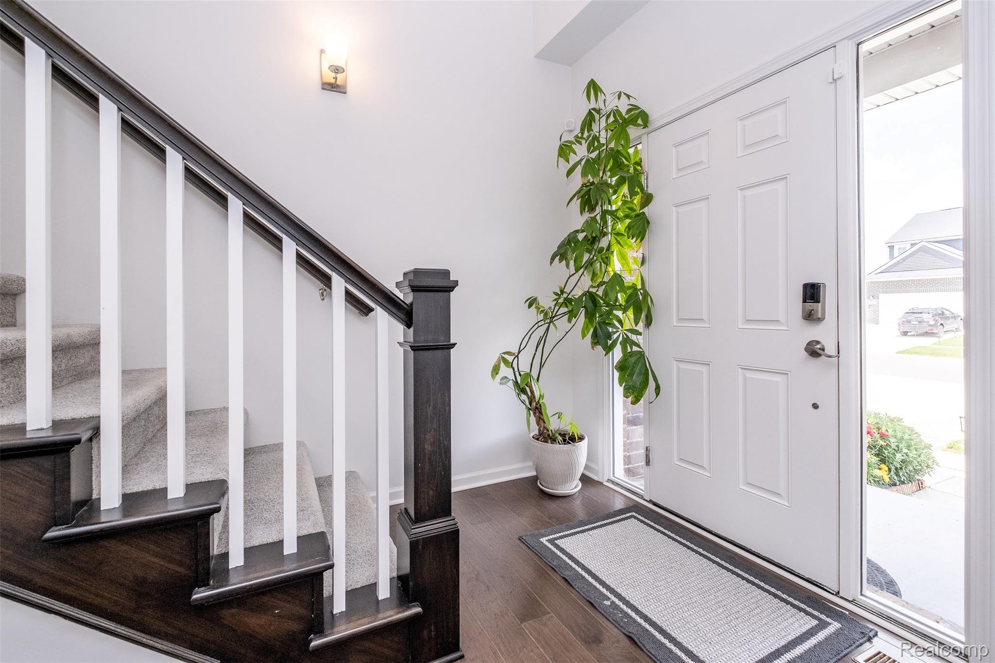 20809 Gidran Drive Property Photo 4