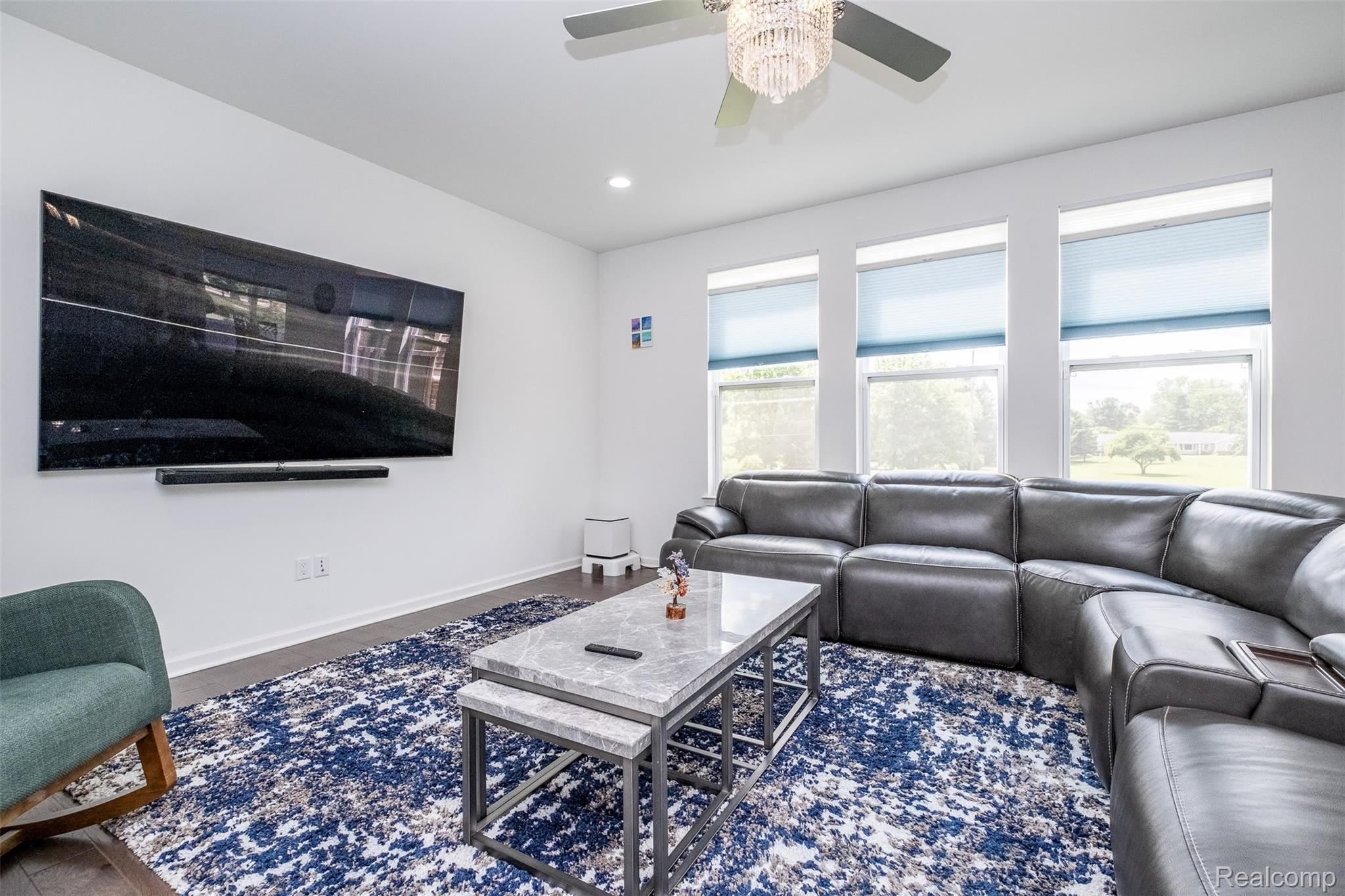 20809 Gidran Drive Property Photo 8